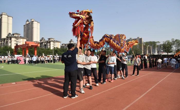 谈球吧备用网址图片