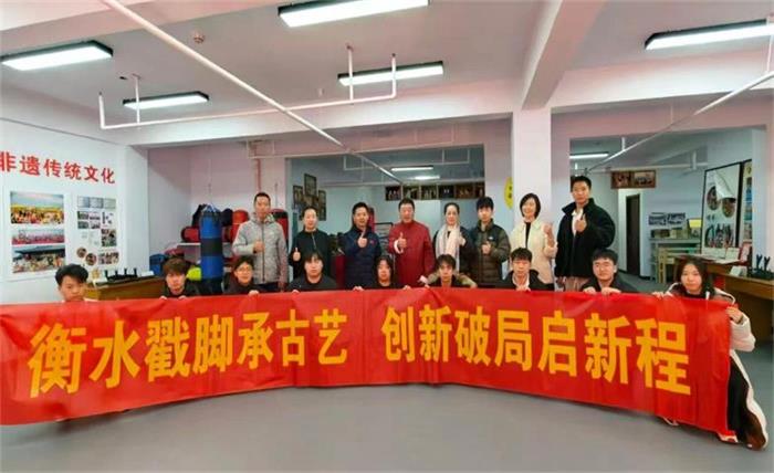 谈球吧官方线路图片