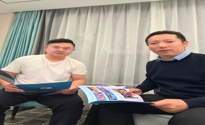 谈球吧平台图片